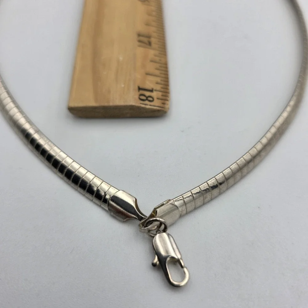 Vtg Snake Chain Silver Tone Necklace Collar Choker Lobster Clasp Minimalist 18